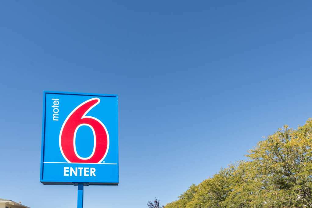 Motel 6-Reno, Nv - West Exterior photo